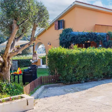 Holiday home Ciumara East
